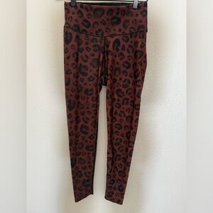 AR 33 Leopard Print Leggings